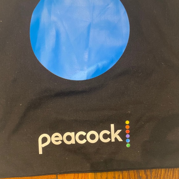 Peacock Drawstring Bag - Picture 2 of 6